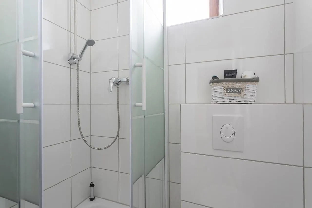 Stylish & Cosy Apartment In Berlin, Wifi